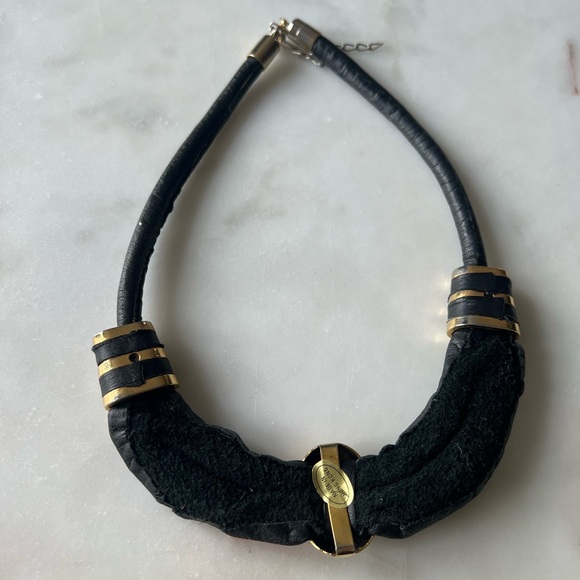 Vintage Black Leather Collar Necklace Gold Accent Statement, Hong Kong 80s 90s - Picture 5 of 6